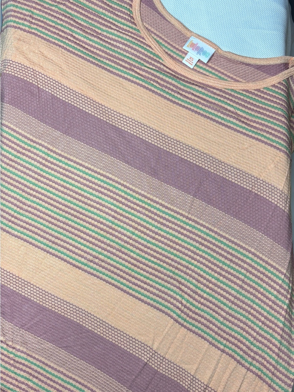 NWT LuLaRoe Striped Knit Top in Peach, Mauve & Mint